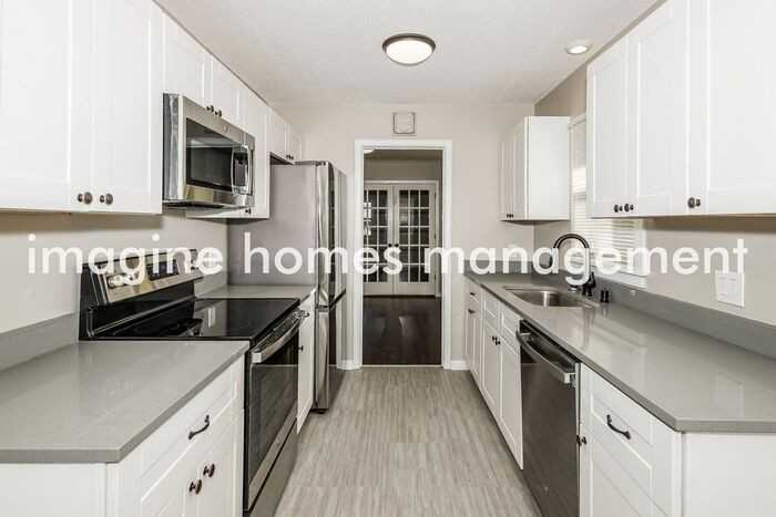 7109 Hartkopf Ln - Photo 6 of 15