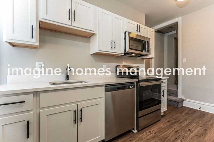 5127 Dresden Way - Photo 7 of 19