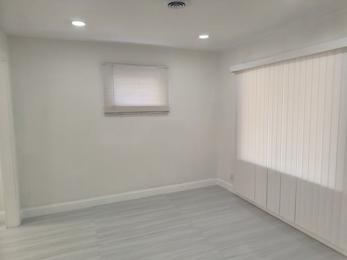 18080 Westphalia St - Photo 6 of 50