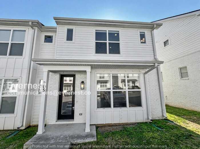 205 Jeffries Way - Photo 2 of 25