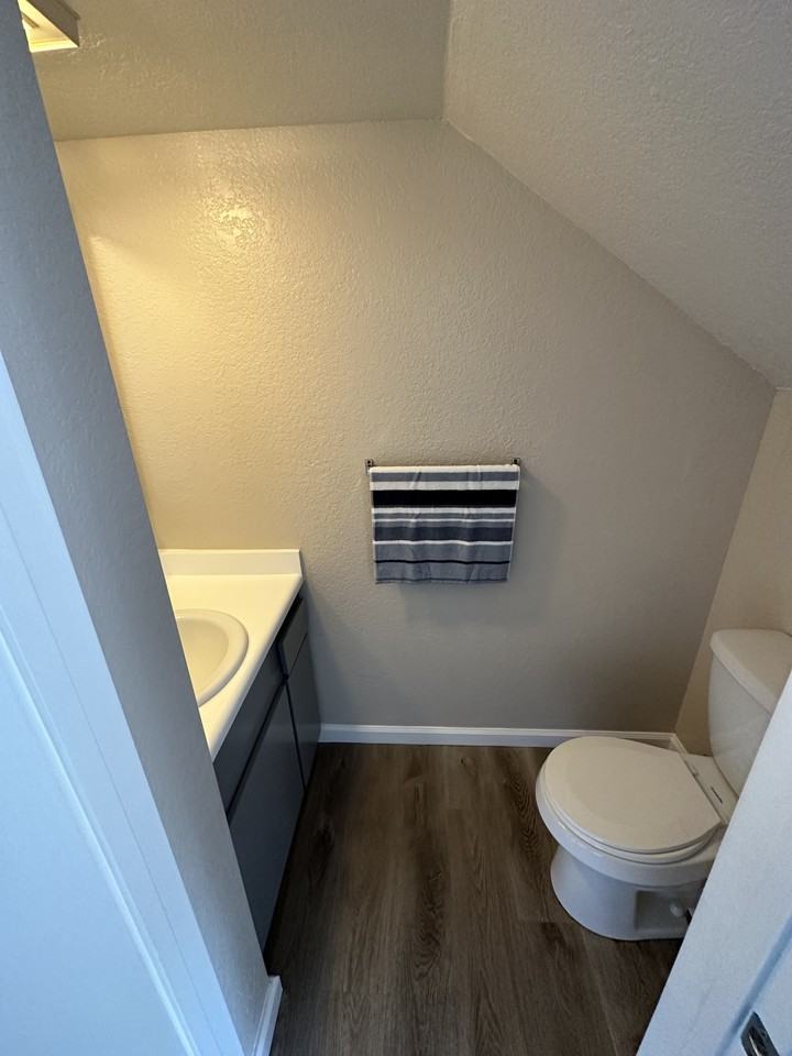 2157 Yosemite Pkwy #5 - Photo 6 of 16