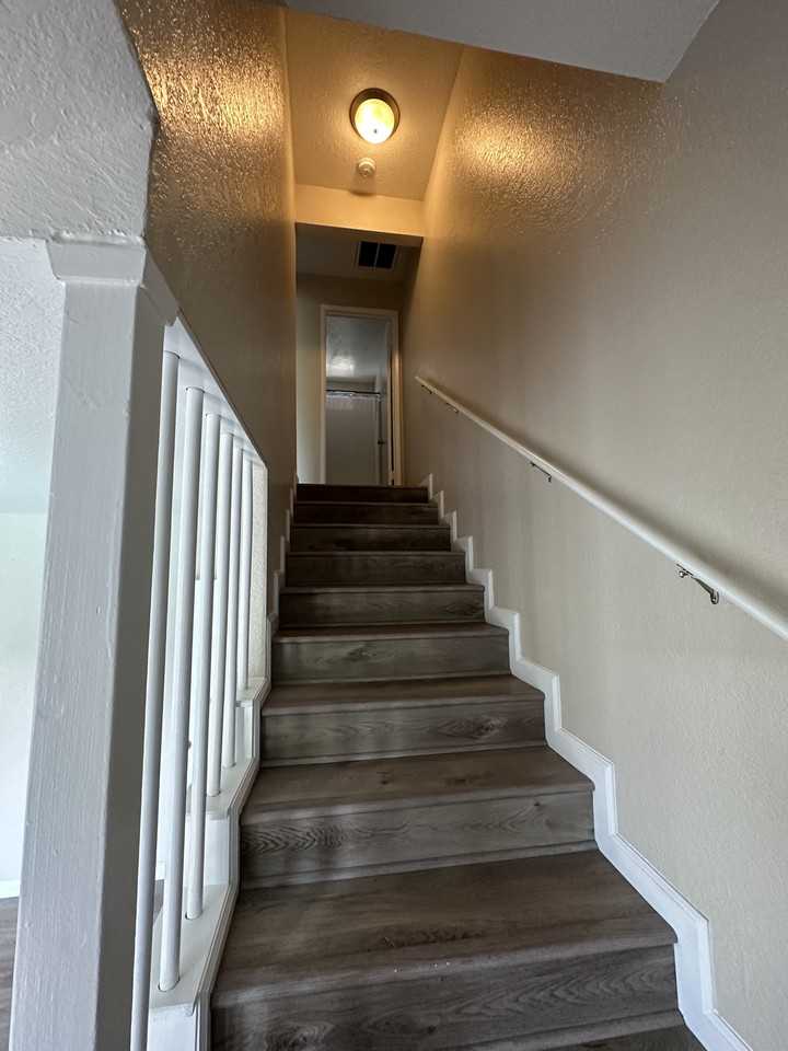 2157 Yosemite Pkwy #5 - Photo 7 of 16