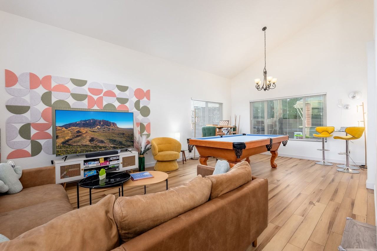 3514 N Diego #NA - Photo 2 of 21