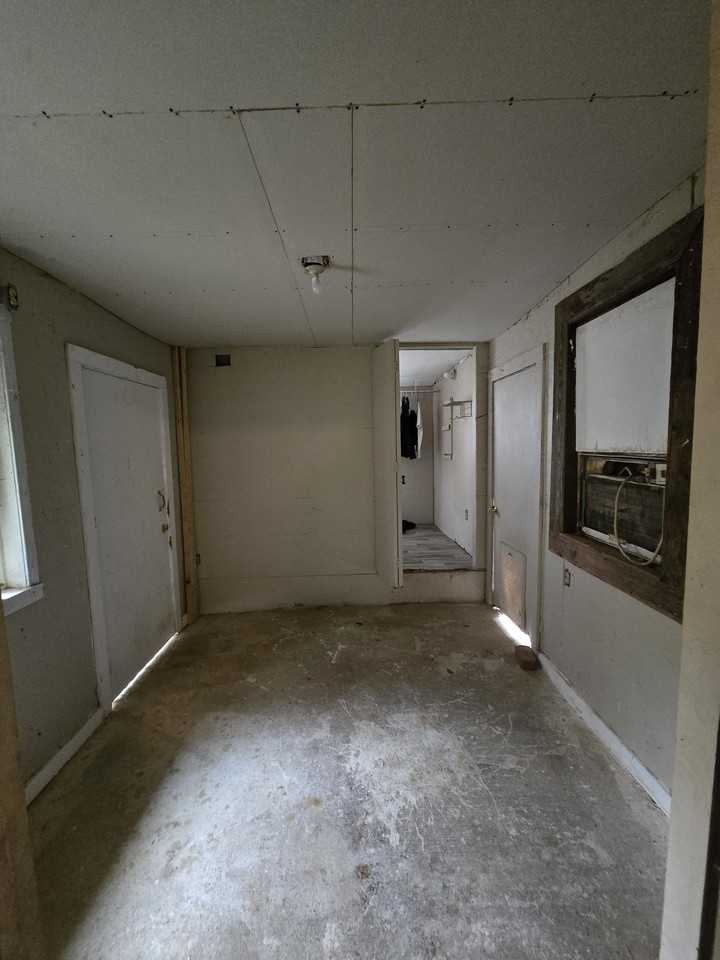 423 Fechner St #NA - Photo 4 of 8