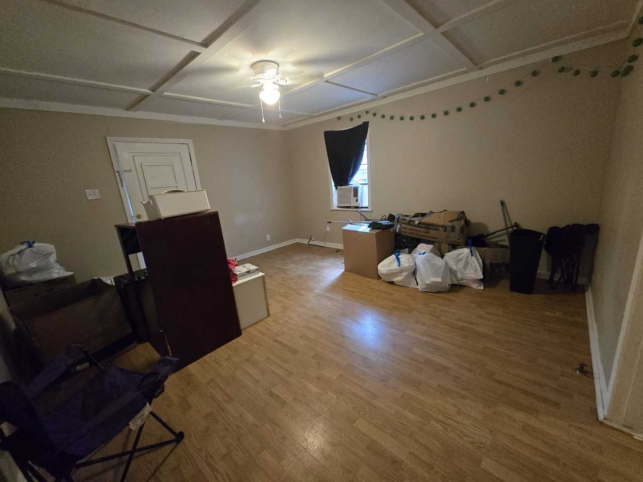 423 Fechner St #NA - Photo 6 of 8