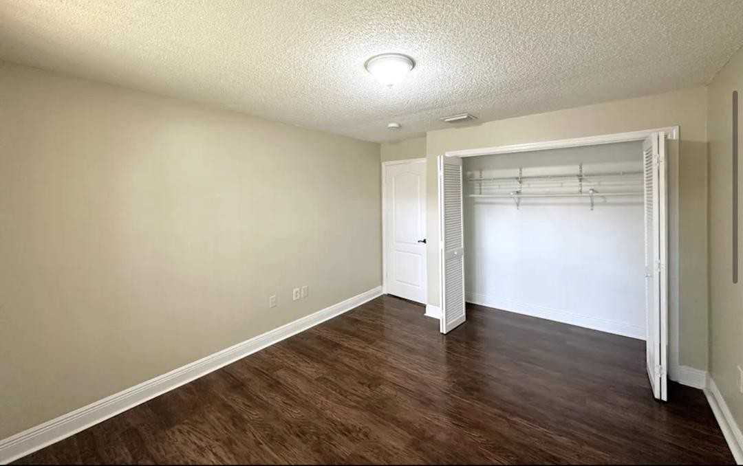 1423 Erie St #NA - Photo 4 of 5