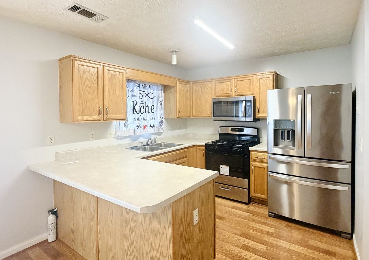 2995 Fields Dr #2995 - Photo 5 of 26