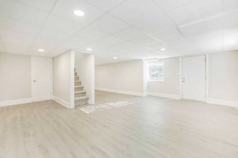 2313 Alfred Dr #NA - Photo 3 of 5