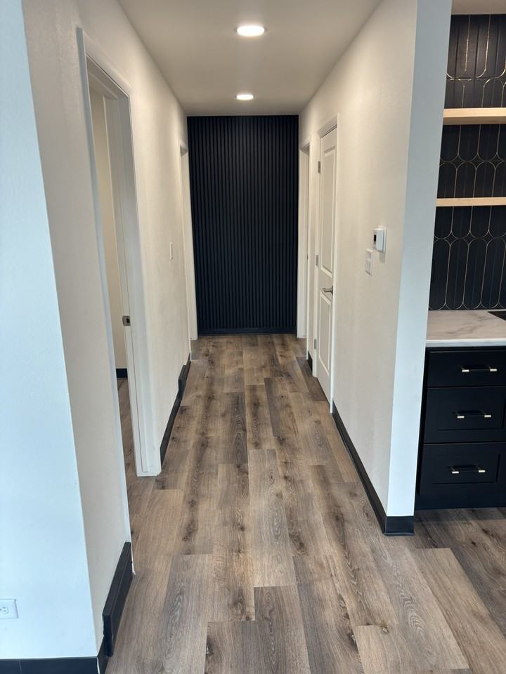 213 S 13th St #C - Photo 4 of 5