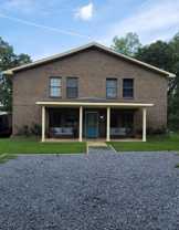 28 Walnut Ln #C - Photo 1 of 1