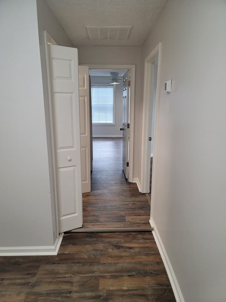 28 Walnut Ln #C - Photo 6 of 28