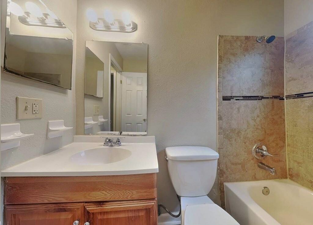 4131 E Okara Rd #NA - Photo 2 of 7