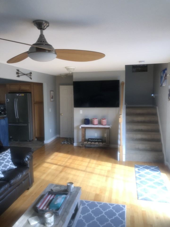 211 East St #28 - Photo 4 of 12