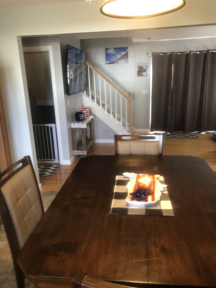 211 East St #28 - Photo 5 of 12