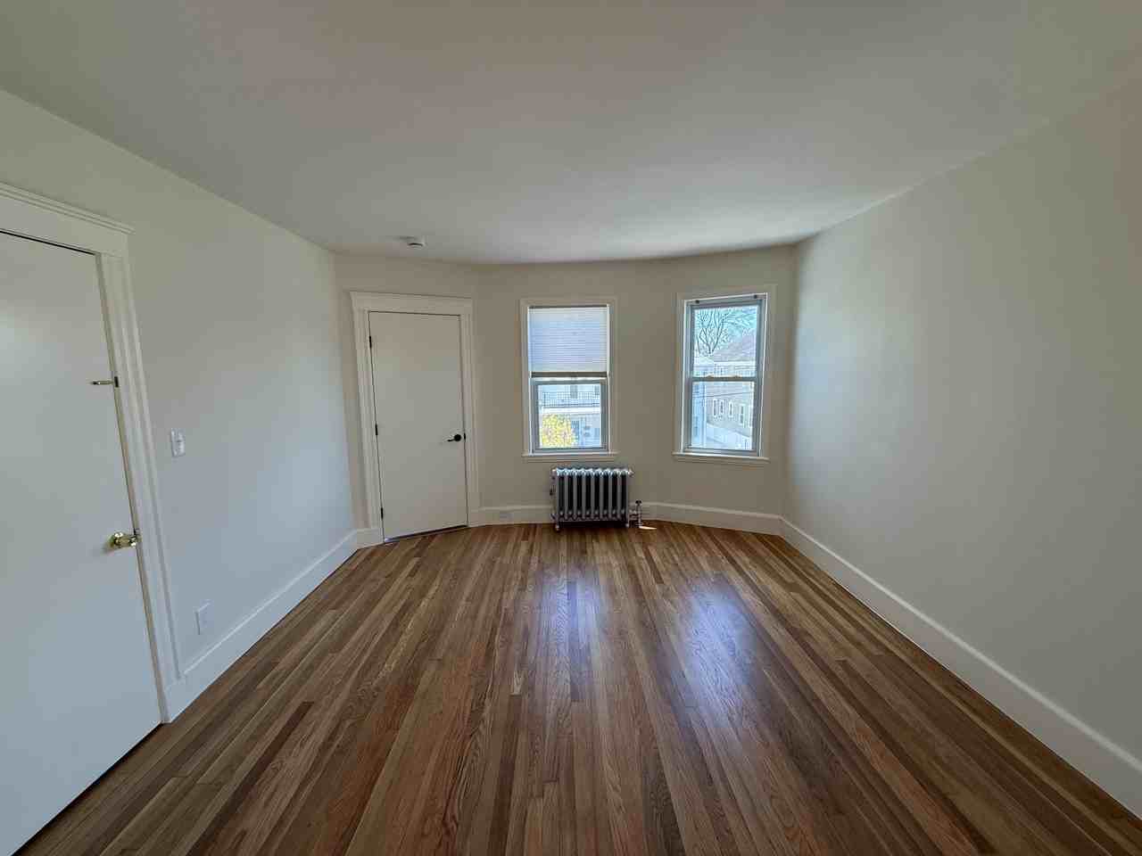 19 Chauncey St #2 - Photo 4 of 17