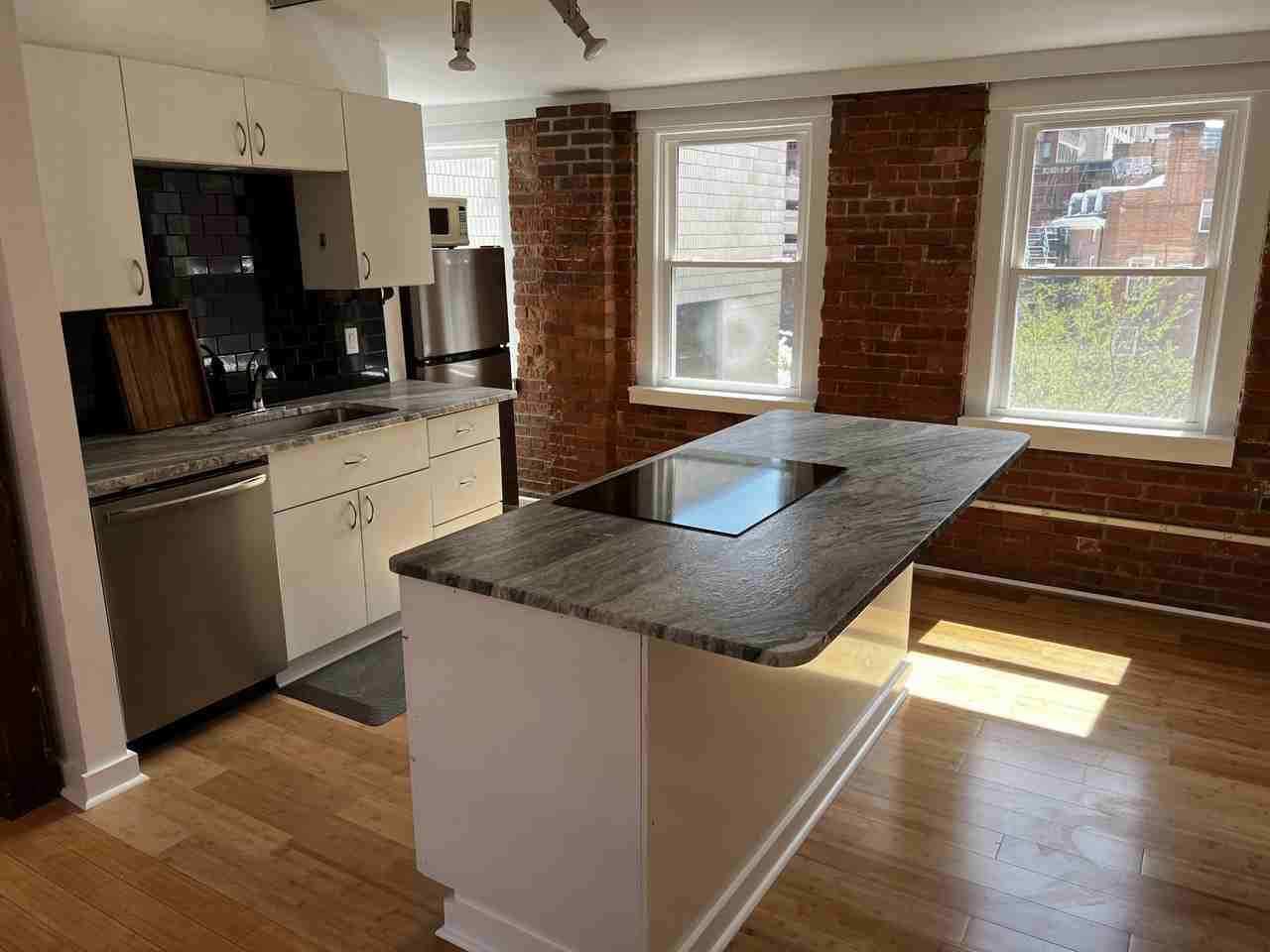 102 Audubon St #3rdFL - Photo 5 of 12