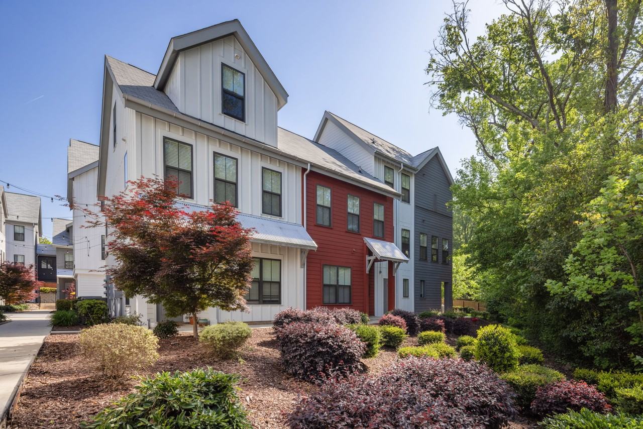5026 Blake Catherine Ct #5026 - Photo 2 of 28