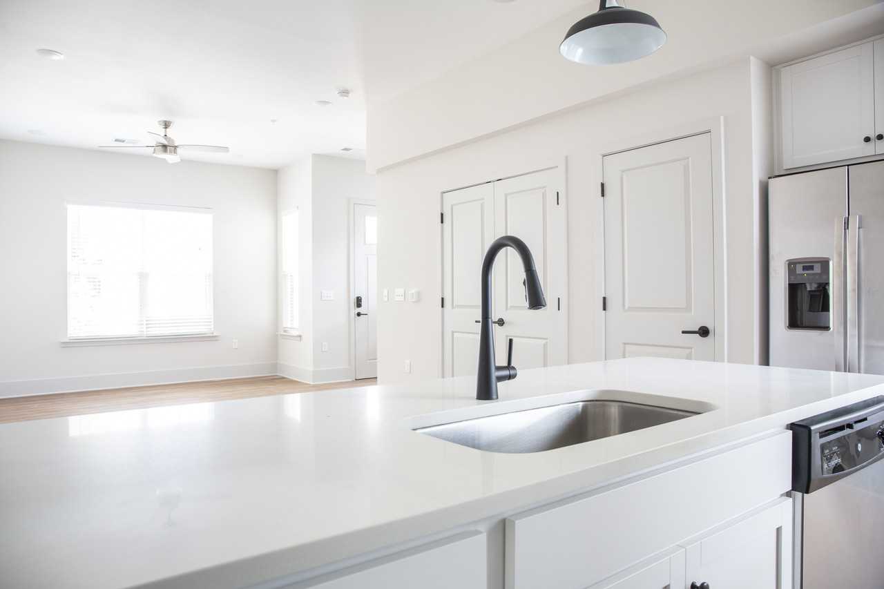 5026 Blake Catherine Ct #5026 - Photo 3 of 28