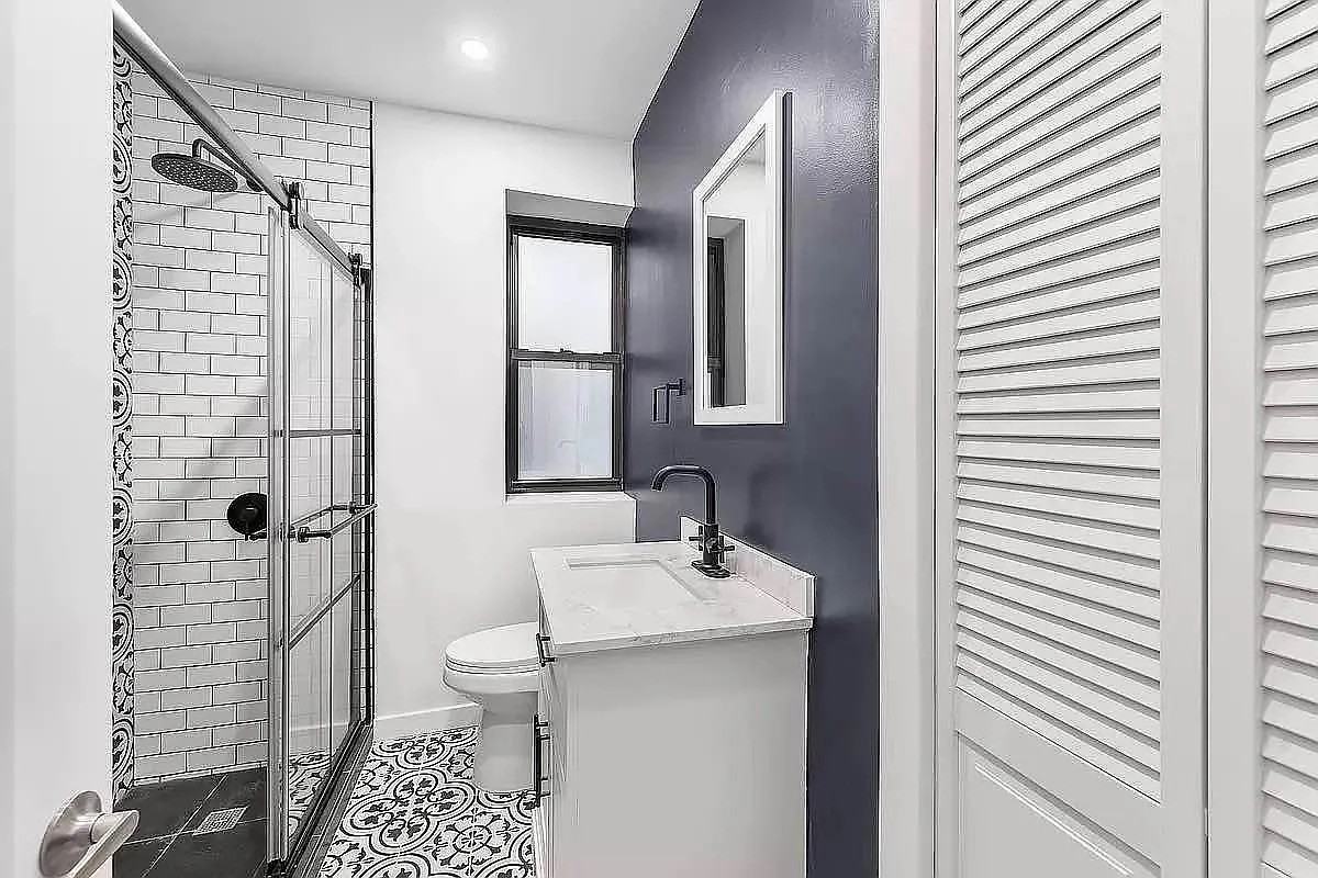 167 Havemeyer St #4 - Photo 3 of 5