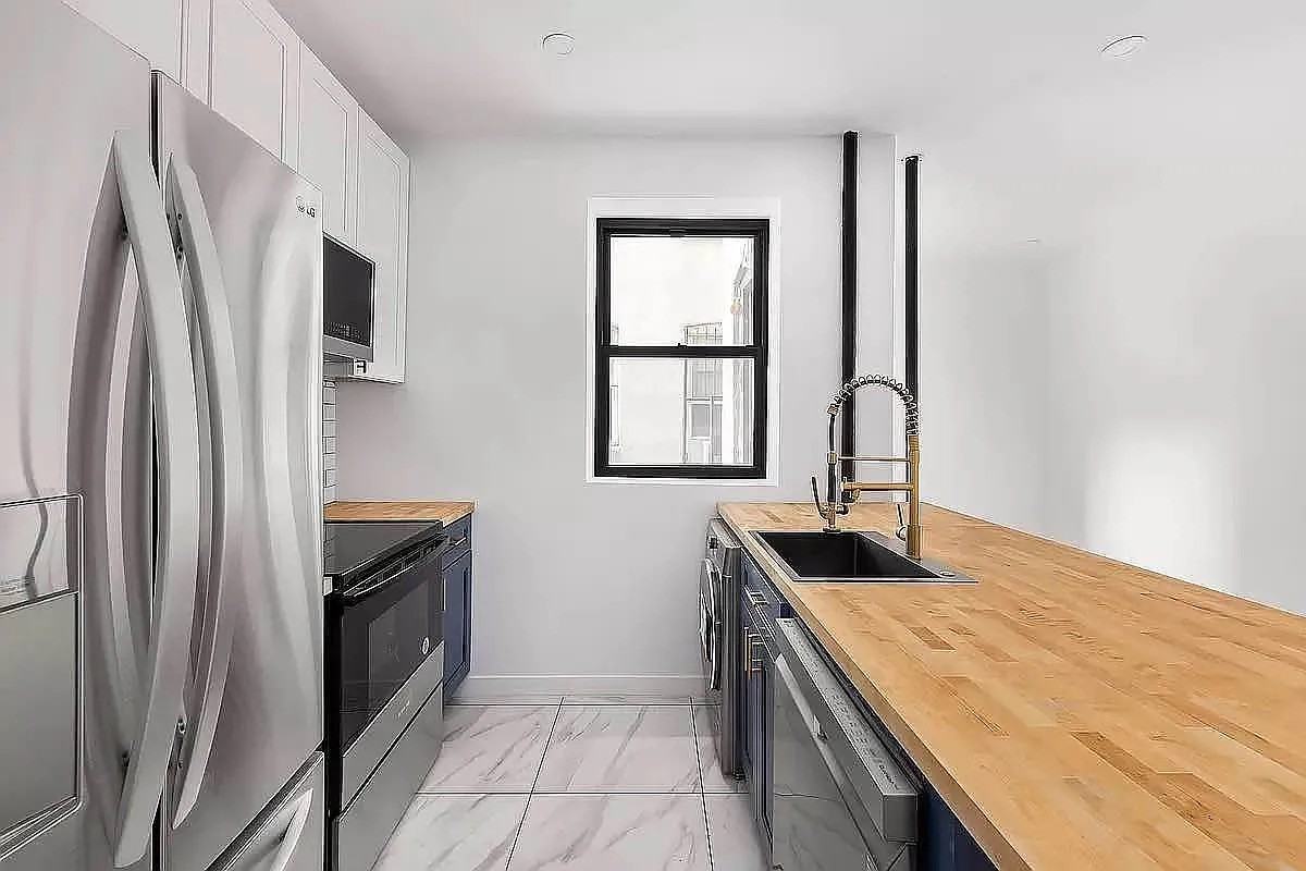 167 Havemeyer St #4 - Photo 5 of 5