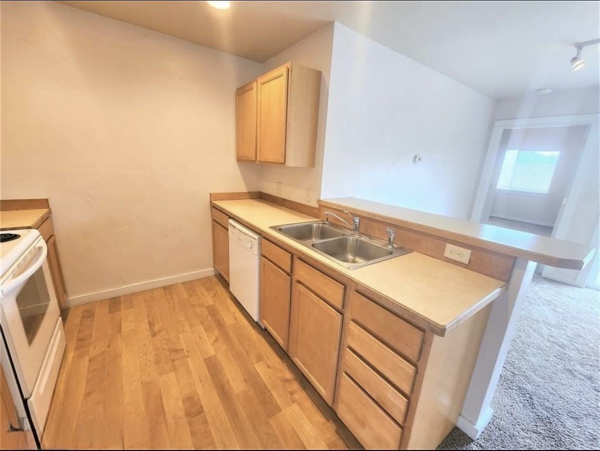 2301 Sun Ave #NA - Photo 4 of 17