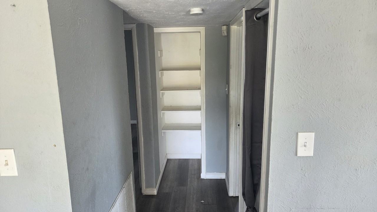 9519 Timberbluff Rd #NA - Photo 2 of 10