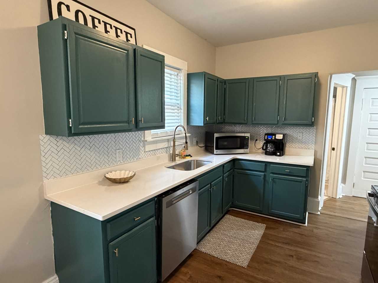 719 Abbeville St #A - Photo 5 of 19