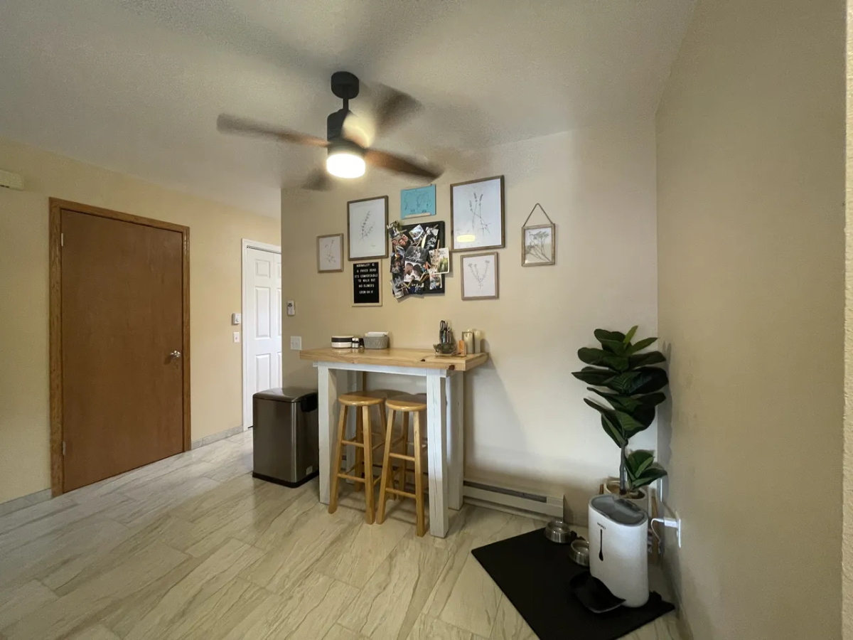 723 Washington St #3MIDTERM - Photo 3 of 10