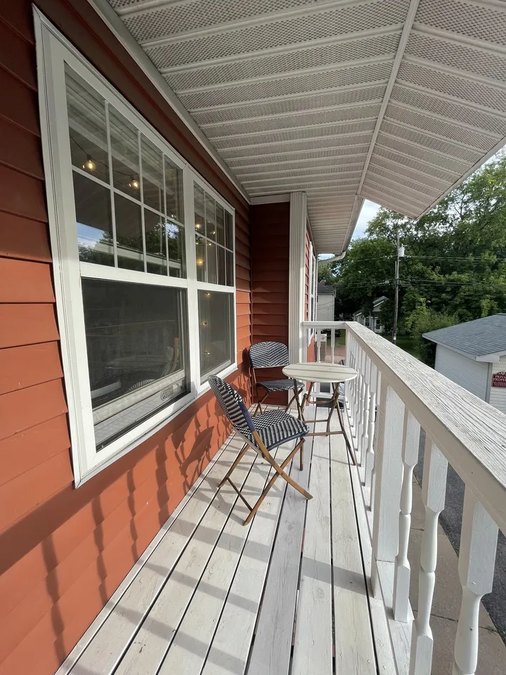 723 Washington St #3MIDTERM - Photo 7 of 10