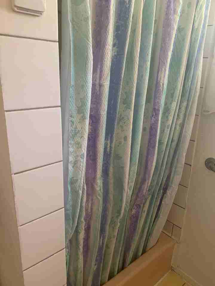 5314 W Sunset Hwy - Photo 2 of 9