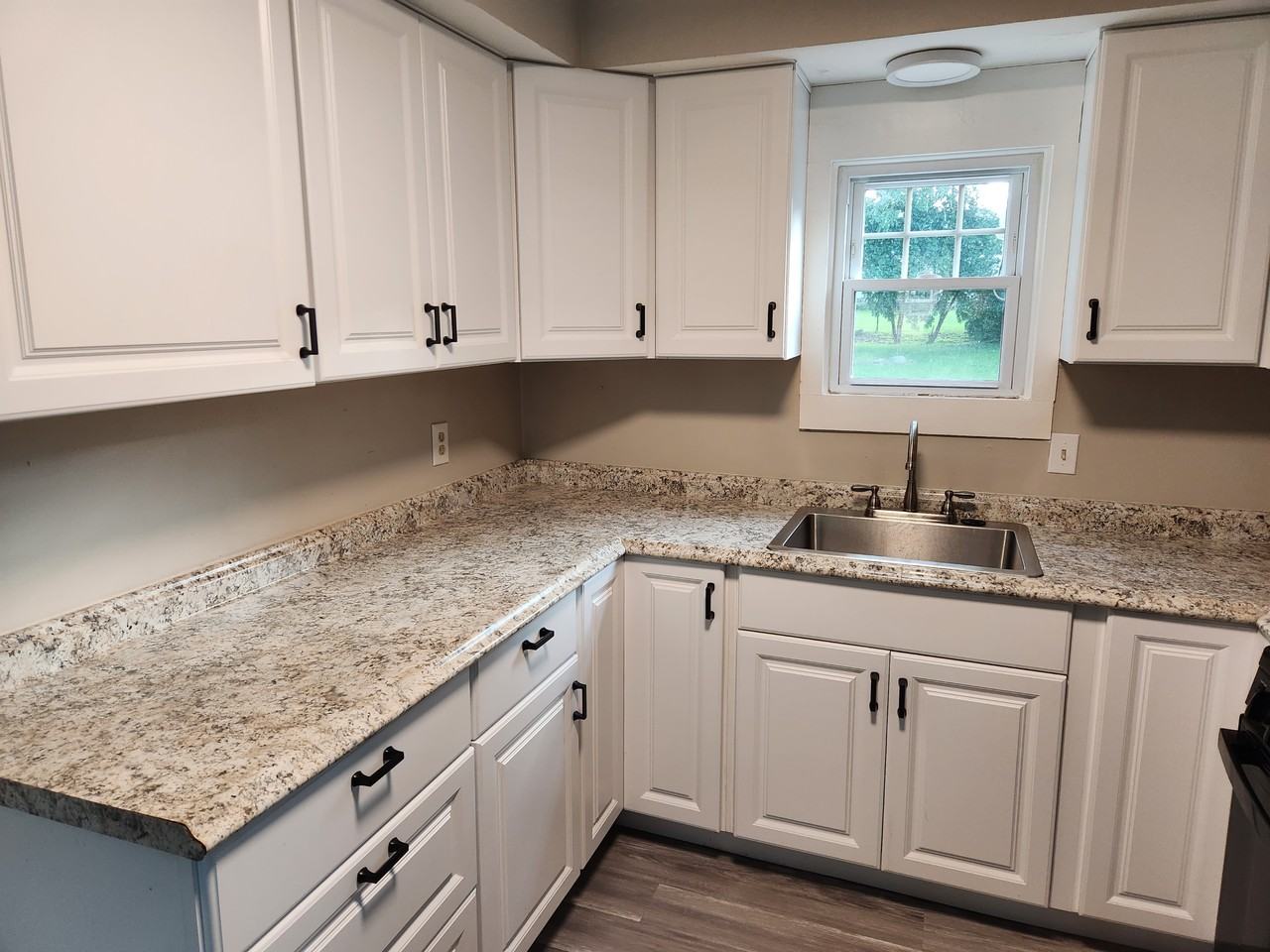 205 Pleasantview Dr #NA - Photo 5 of 16