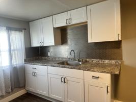 featured image of 909 E 2nd St #1-2