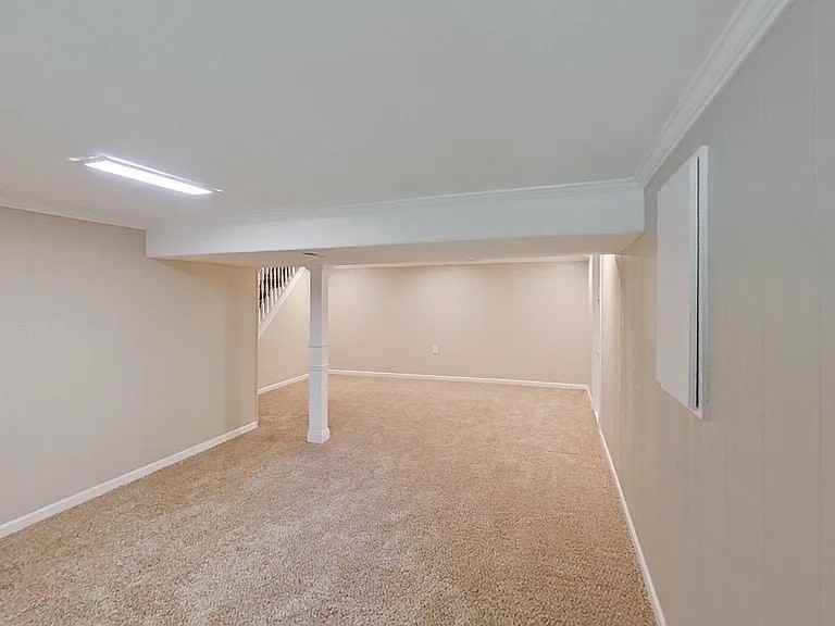 1705 Vilas Street - Photo 4 of 6