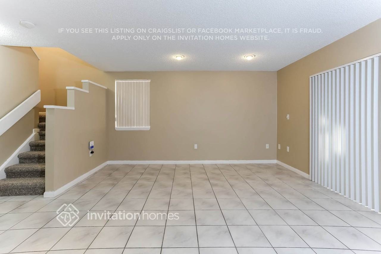 9108 Sw 147th Ct - Photo 5 of 18