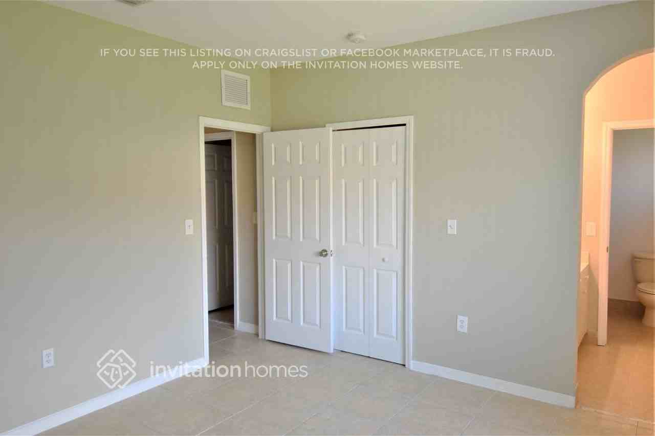 28468 Sw 130th Pl - Photo 4 of 8