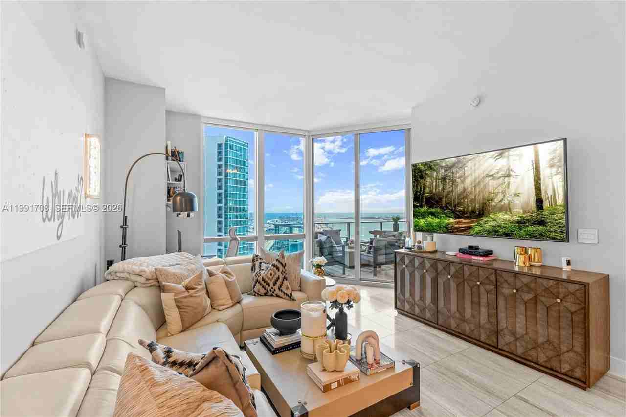 NE 1st Ave & NE 8th St - Photo 2 of 19