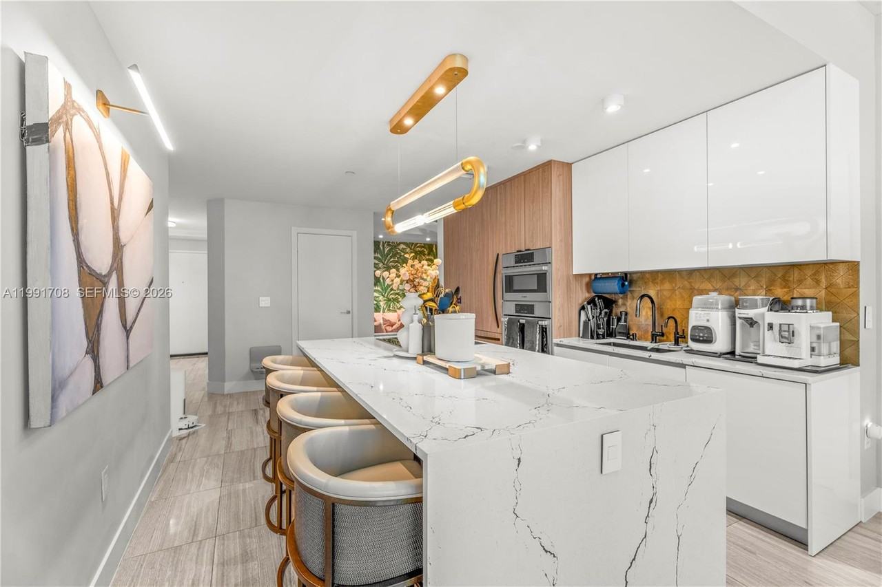 NE 1st Ave & NE 8th St - Photo 6 of 19