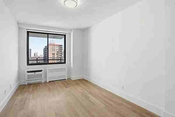 Columbus Ave #14C - Photo 7 of 11