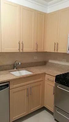 W 89th St #3H - Photo 3 of 9