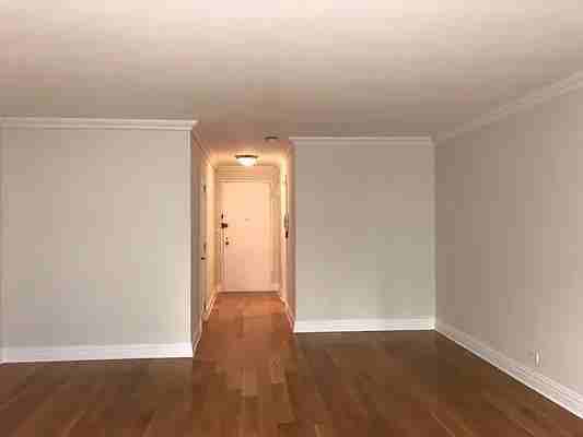 W 89th St #3H - Photo 6 of 9