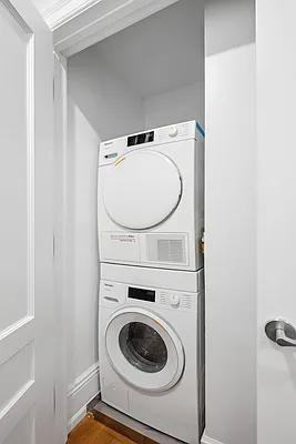 Broadway #11-92 - Photo 7 of 7