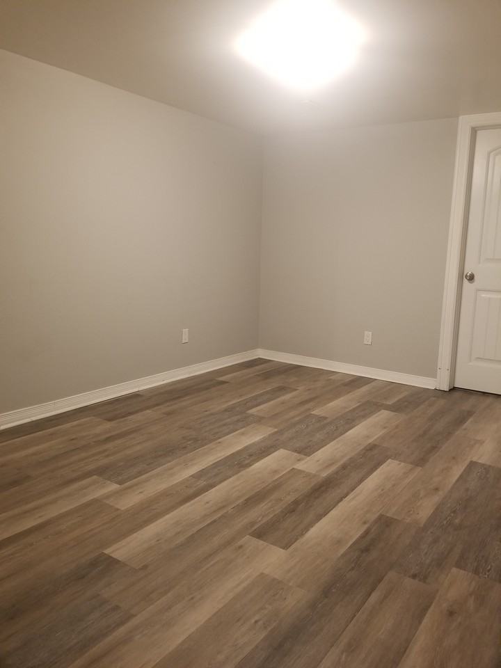 881 Maitland Avenue - Photo 4 of 8