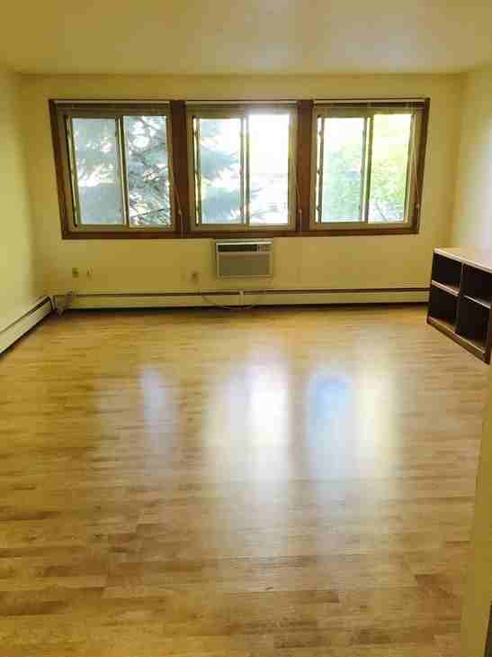 3522 Harriet Ave #305 - Photo 4 of 11