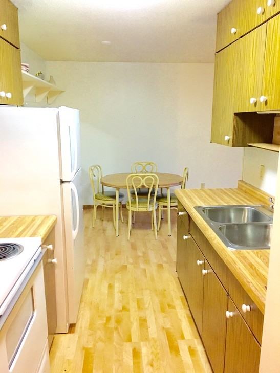 3522 Harriet Ave #305 - Photo 7 of 11