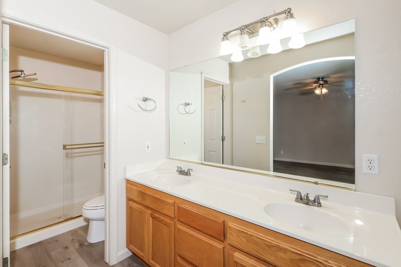 624 Reed Ct #1 - Photo 7 of 18