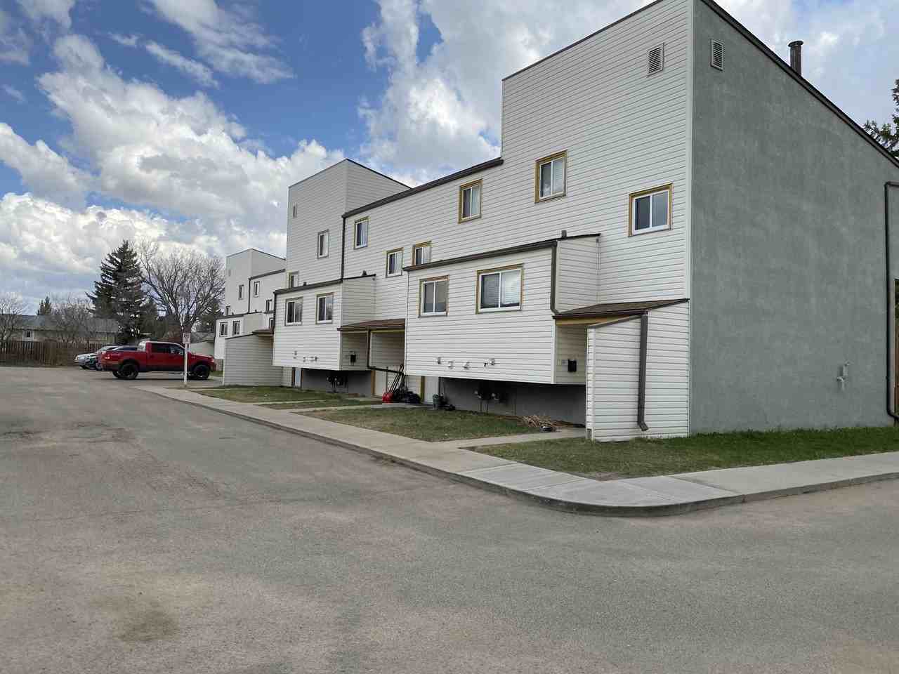 Parkland Village - Photo 4 of 5