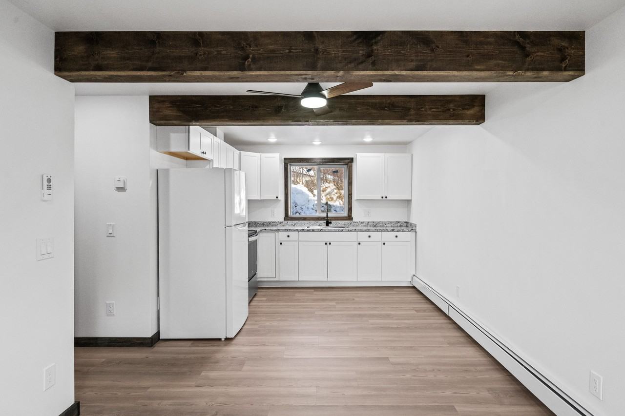 1400 Holmes Rd #B - Photo 3 of 9