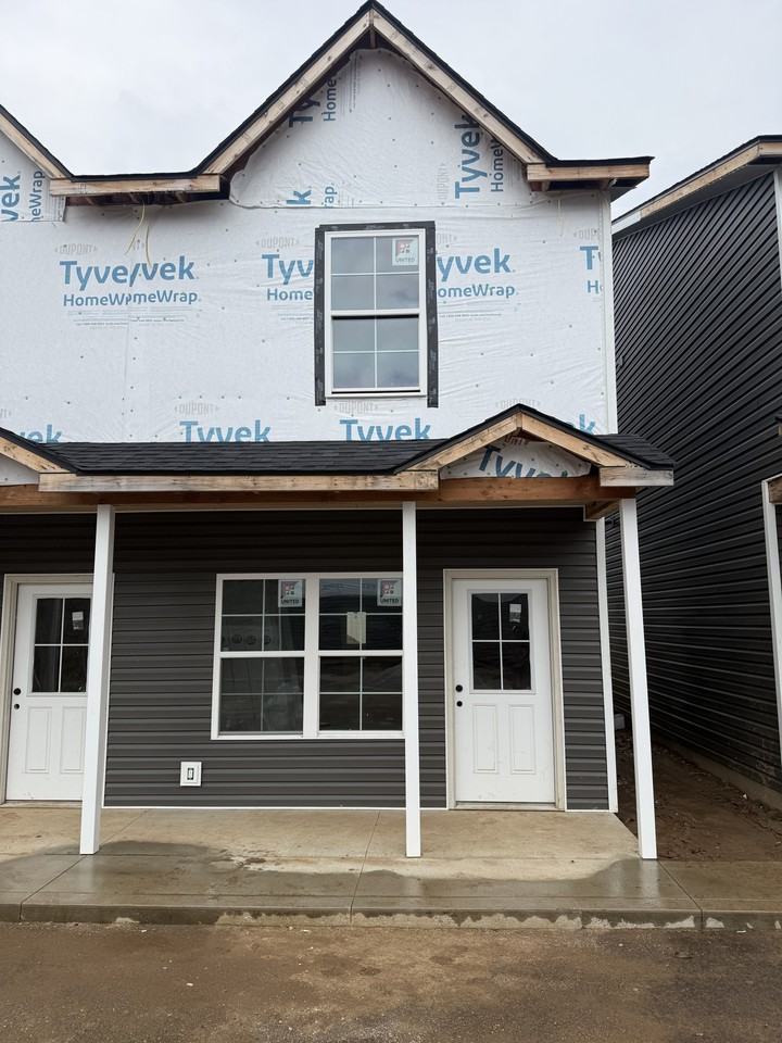 6290 Davis Creek Rd #1 - Photo 7 of 12