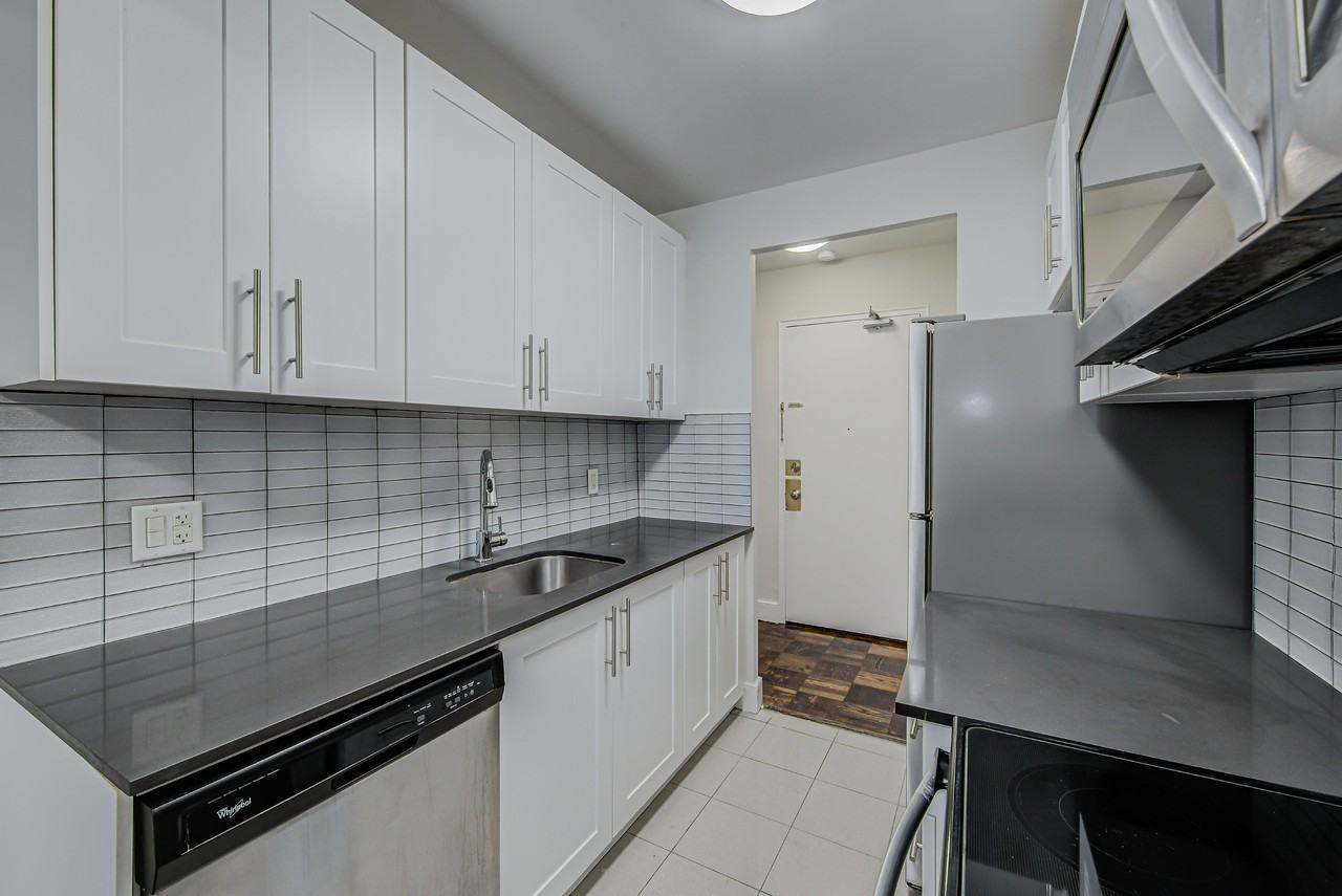 1150/1200 Kingston Road - Photo 3 of 11