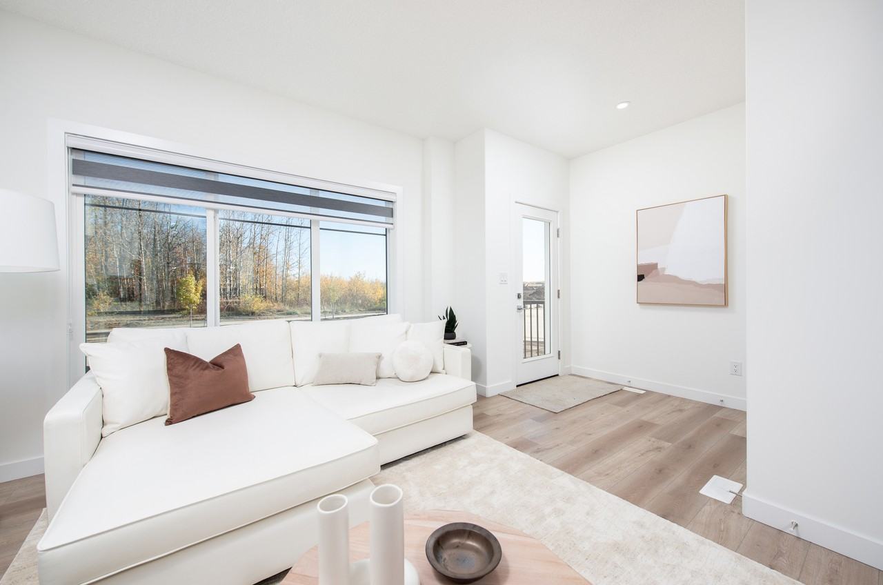 Jade Townhouses - Photo 6 of 38